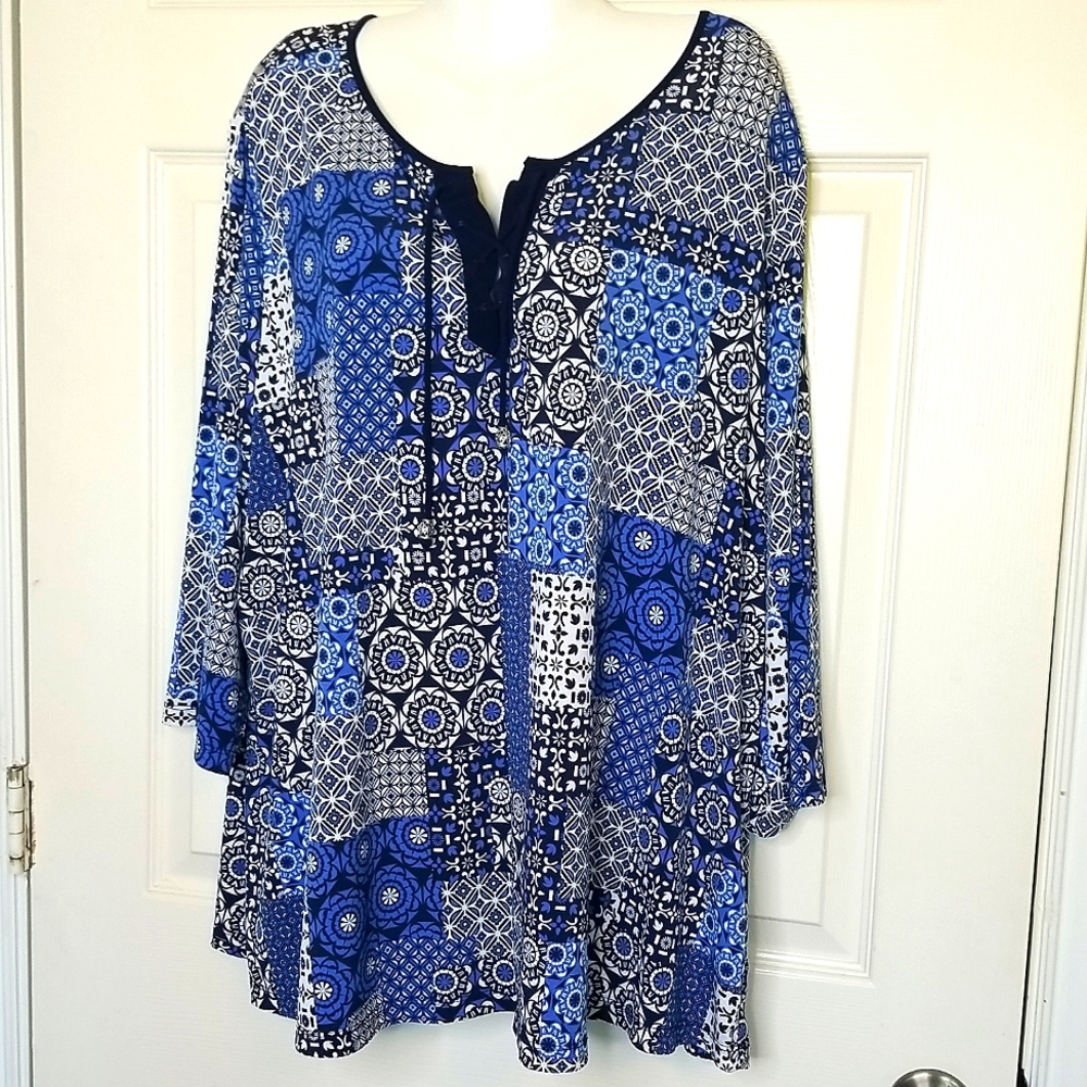 Susan Graver Quarter Length Sleeve  Blue Print Shirt 3X
